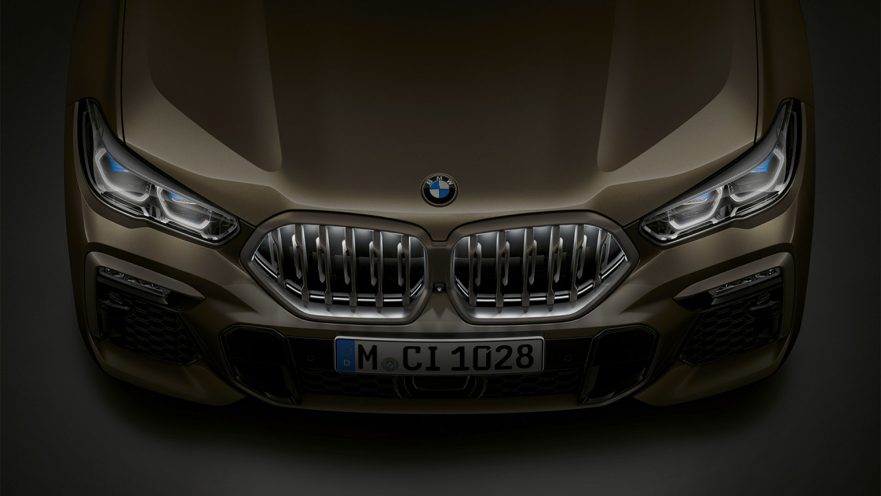 The new BMW X6 Iconic Glow Kidney Grille